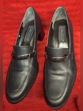 Calico Black Leather Women's Loafers with Low Heel